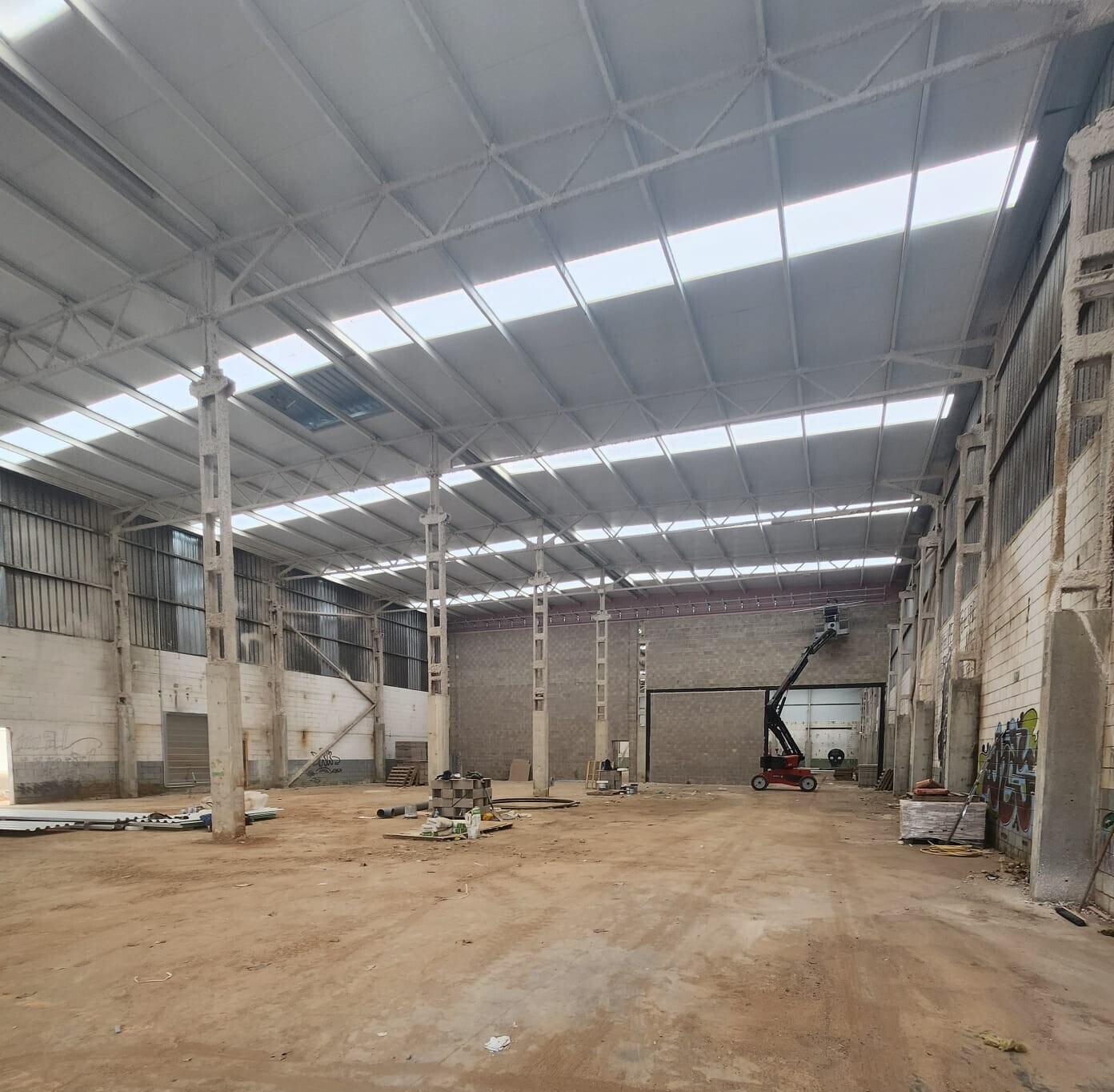 Nave en La Llagosta, Barcelona en alquiler Foto del interior- Imagen 1 de 21