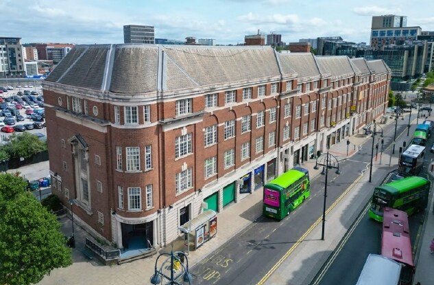 27-29-31 Eastgate, Leeds en venta Foto principal- Imagen 1 de 2