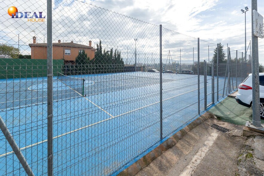Terreno en Peligros, Granada en venta - Foto del edificio - Imagen 2 de 27