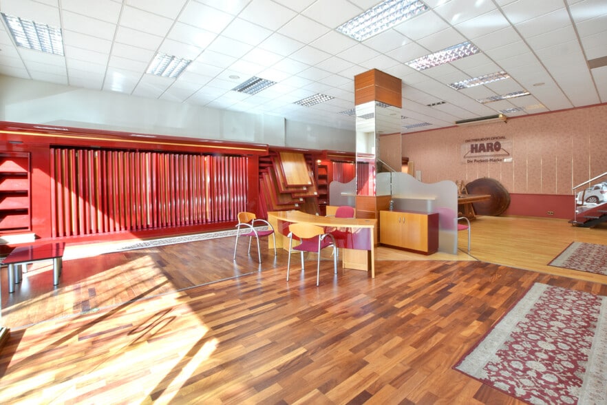 Local en Sant Feliu de Llobregat en venta - Foto del edificio - Imagen 3 de 33