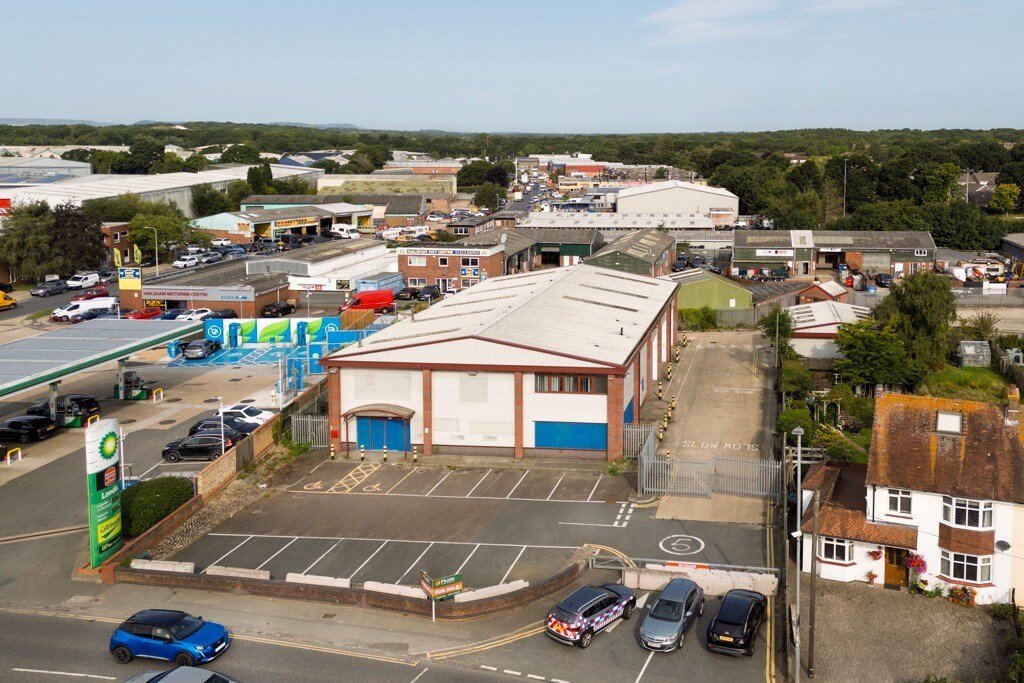 Building 4 70 South Rd, Hailsham en venta Vista aérea- Imagen 1 de 2