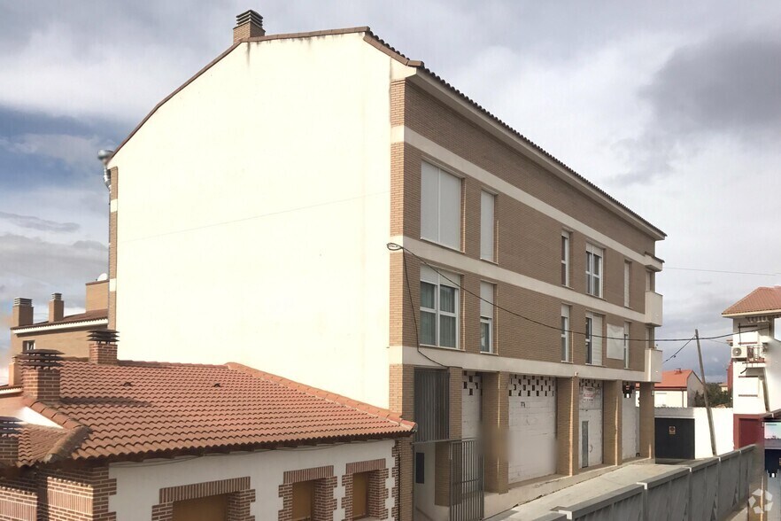 Calle Muro, 2, Cabanillas del Campo, Guadalajara en alquiler - Foto del edificio - Imagen 2 de 2