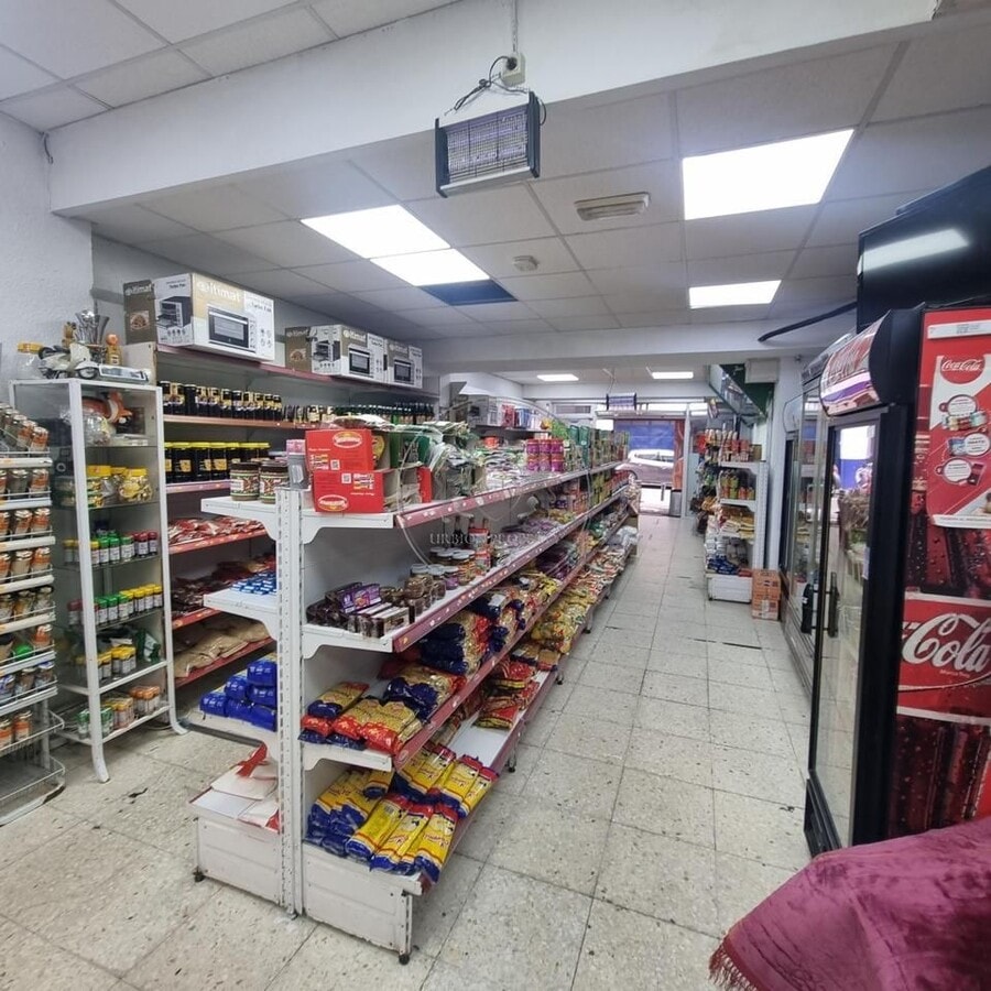 Madrid, MAD 28039 - Unidad A - - Foto del interior - Image 2 of 6
