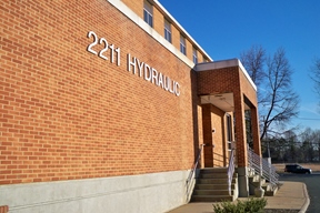 2211 Hydraulic Rd, Charlottesville, VA en alquiler Foto del edificio- Imagen 2 de 3