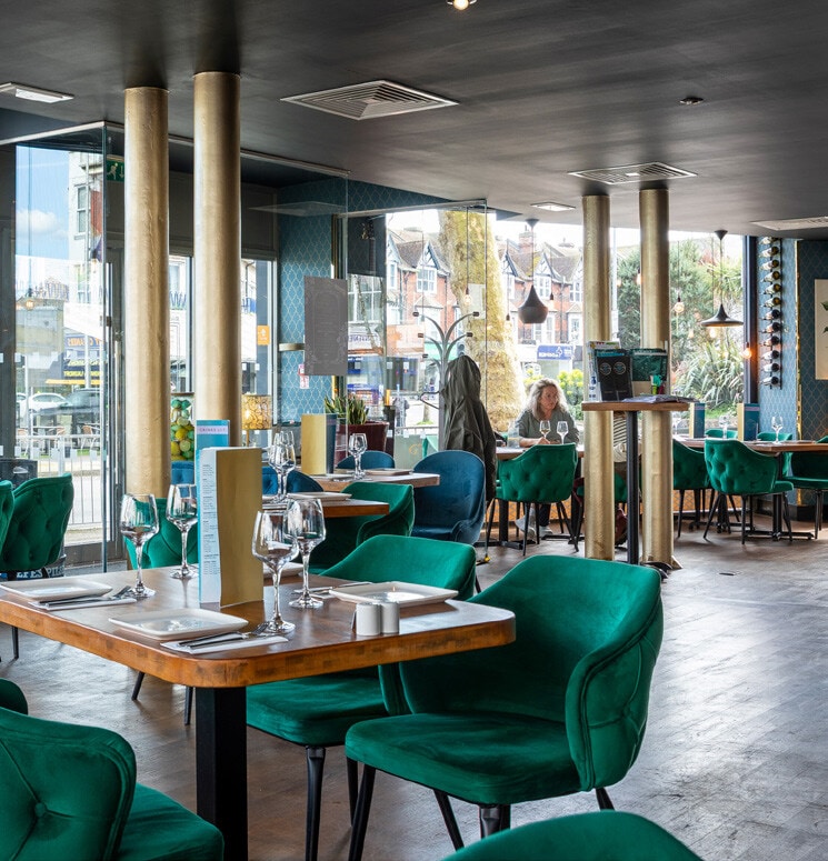 Terminus Rd, Eastbourne, ESX BN21 1BN - Unidad 1 -  - Foto del interior - Image 1 of 2