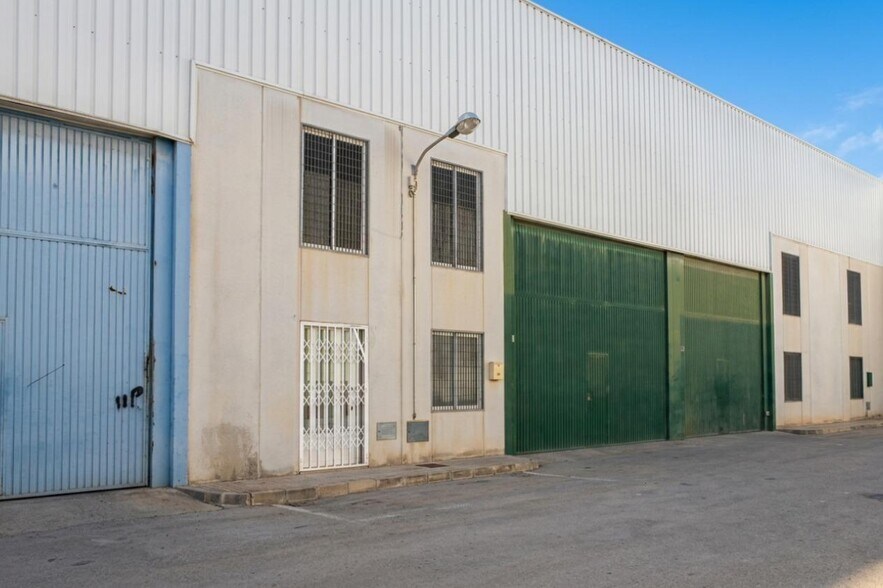 Nave en Orihuela en venta - Foto del edificio - Imagen 2 de 12