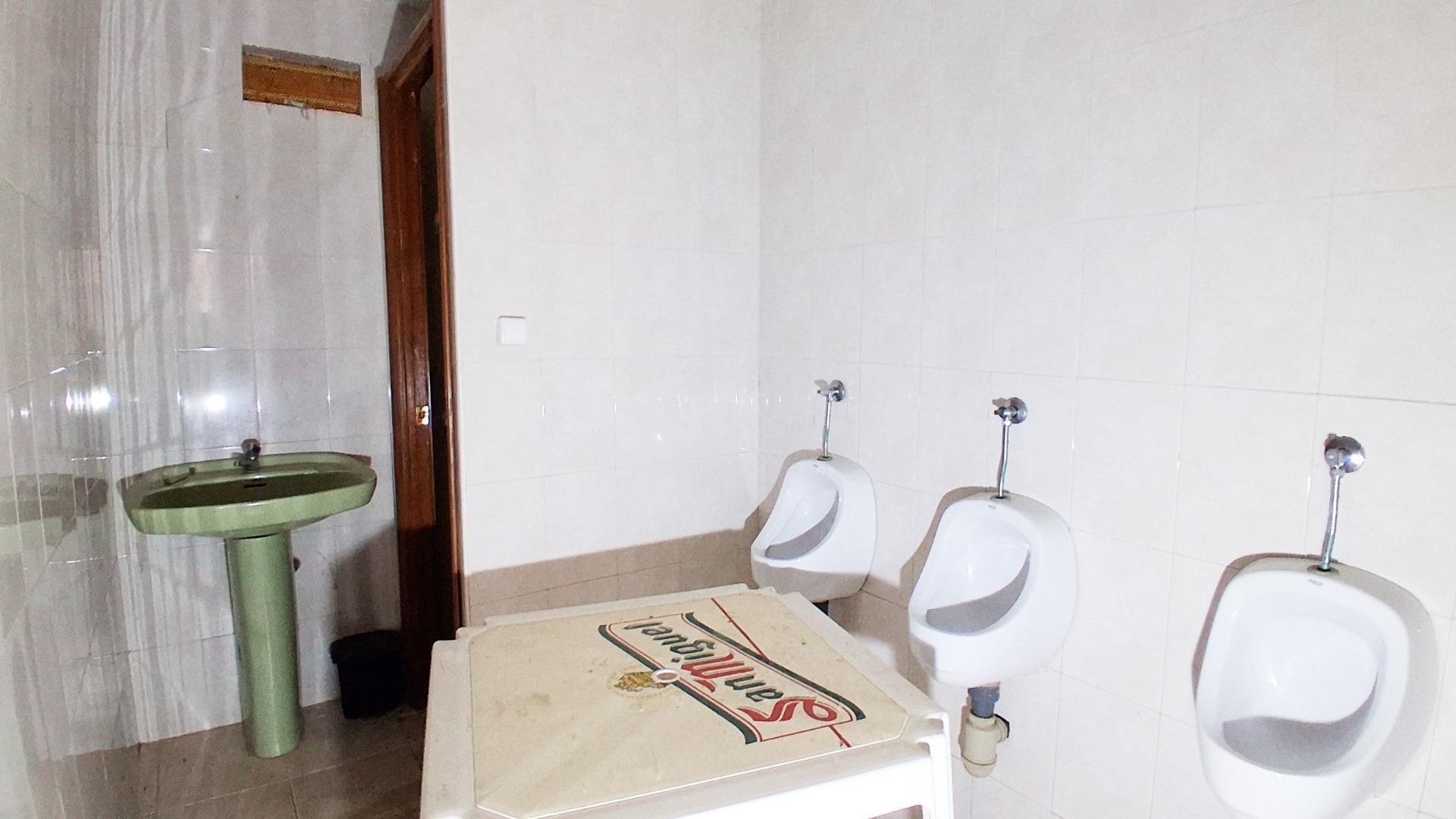 Local en Ciudad Rodrigo en venta Foto del edificio- Imagen 1 de 51