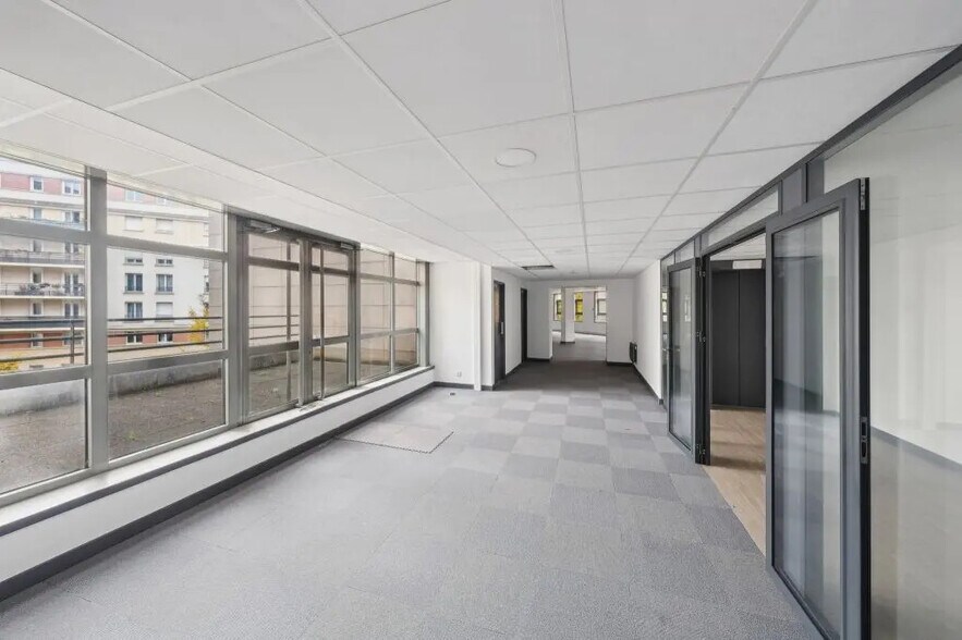 6-8 Rue Eugène Et Armand Peugeot, Rueil-Malmaison en alquiler - Foto del edificio - Imagen 3 de 11