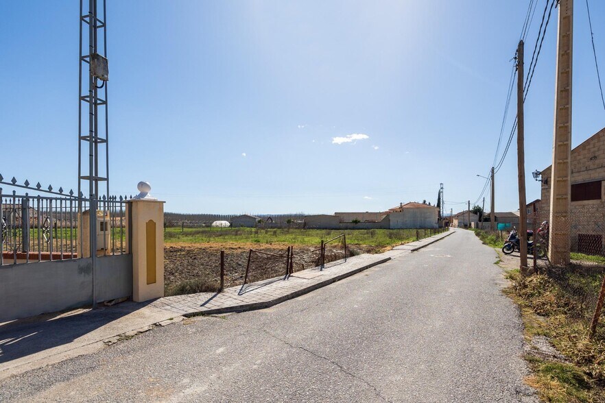 Terreno en Fuente Vaqueros, Granada en venta - Foto del edificio - Imagen 2 de 21