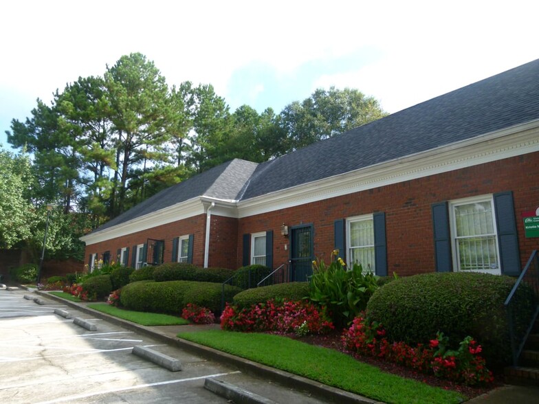 5472 Memorial Dr, Stone Mountain, GA en alquiler - Foto del edificio - Imagen 1 de 2