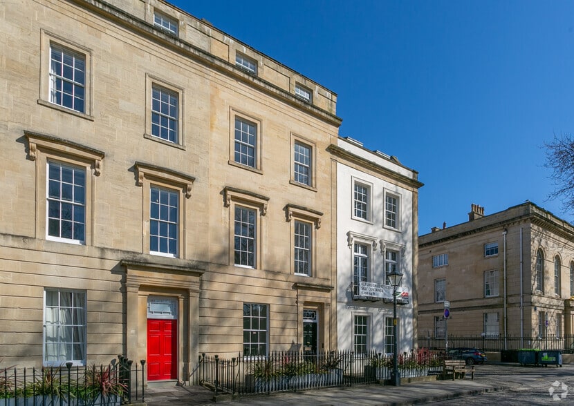 69-73 Queen Sq, Bristol en alquiler - Foto del edificio - Imagen 2 de 6