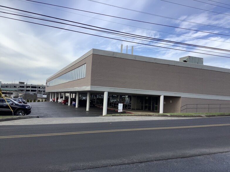 2006 Franklin St SE, Huntsville, AL en alquiler - Foto del edificio - Imagen 3 de 6