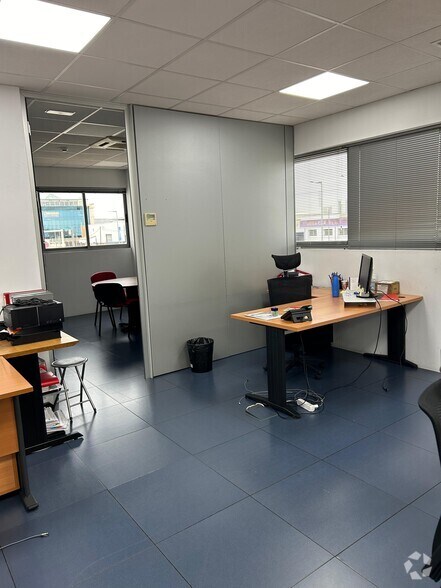 Nave en San Fernando de Henares, Madrid en alquiler - Foto del edificio - Imagen 1 de 1