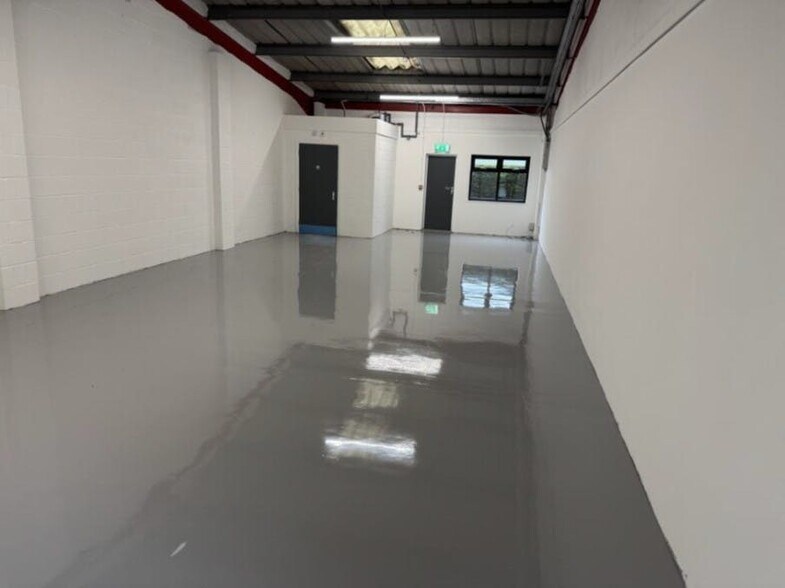 Whitefield Ct, Warrington en alquiler - Foto del edificio - Imagen 2 de 3