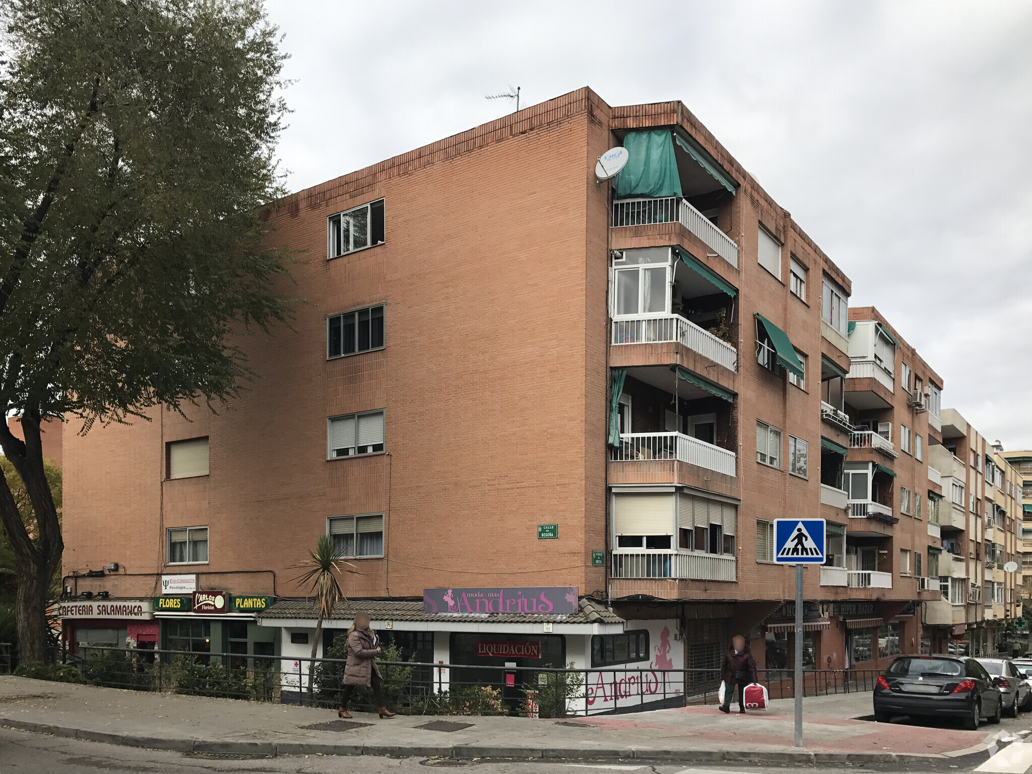 Plaza San Pedro Y San Pablo, 2, Coslada, Madrid en venta Foto del edificio- Imagen 1 de 2