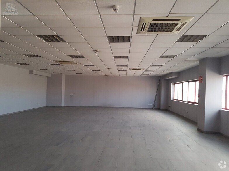 Calle Tajo, 20, Mejorada del Campo, Madrid en alquiler - Foto del edificio - Imagen 2 de 8