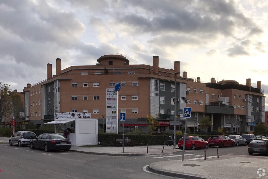 Edificio residencial en Rivas-Vaciamadrid, Madrid en venta - Foto del edificio - Imagen 3 de 3