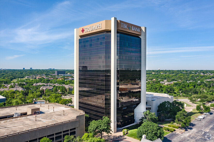 12700 Park Central Dr, Dallas, TX en alquiler - Foto del edificio - Imagen 1 de 4