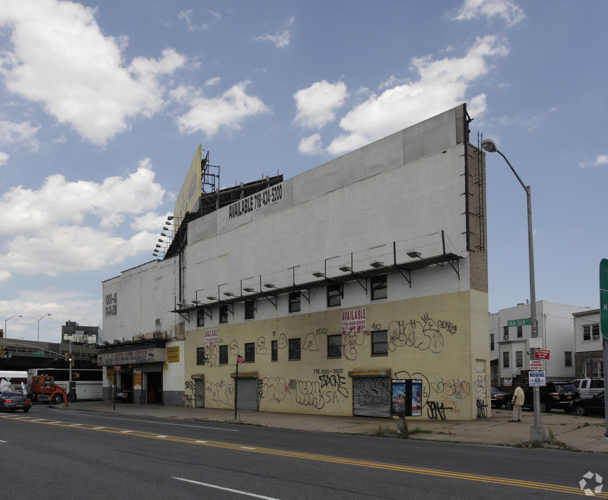 51-03 Van Dam St, Long Island City, NY en alquiler Foto principal- Imagen 1 de 3