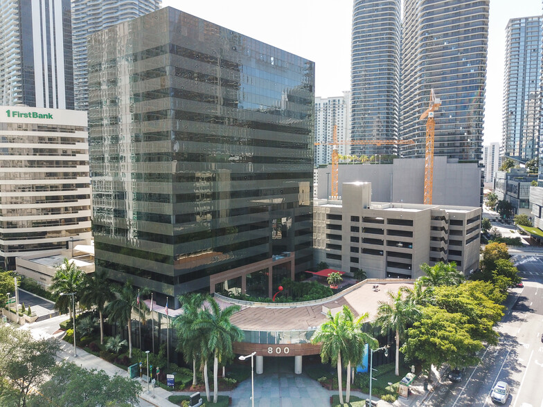 800 Brickell Ave, Miami, FL en alquiler - Vista aérea - Imagen 3 de 27