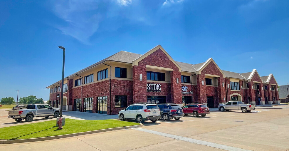 2801 36th Ave NW, Norman, OK en alquiler - Foto del edificio - Imagen 3 de 6