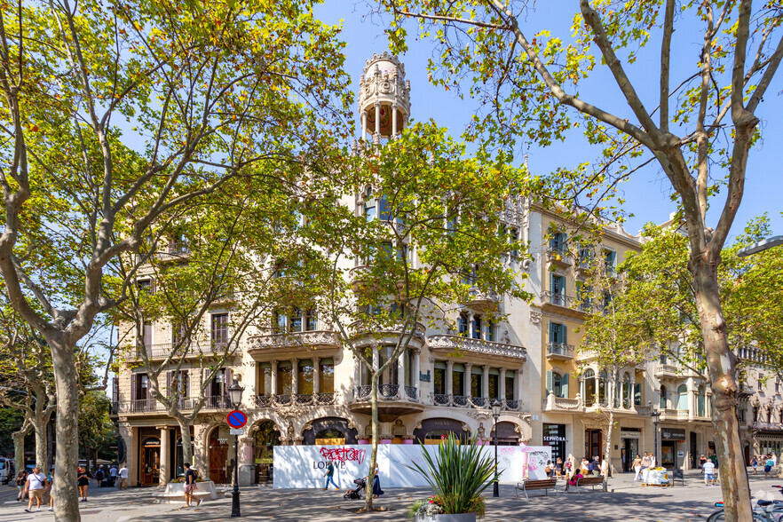 Passeig De Gràcia, 35, Barcelona, Barcelona en alquiler - Foto del edificio - Imagen 3 de 6