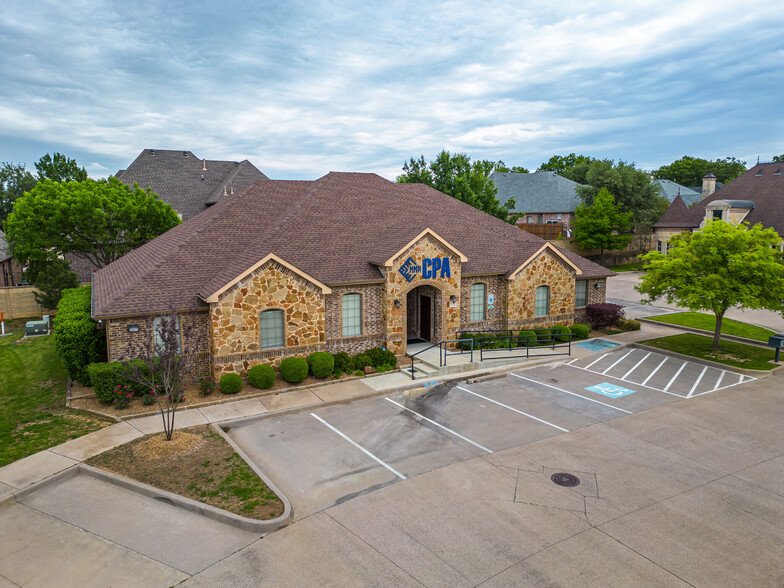 935 W Glade Rd, Hurst, TX en venta - Foto del edificio - Imagen 2 de 13