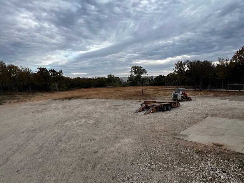 3009 Sandy Ln, Fort Worth, TX en alquiler - Foto del edificio - Imagen 2 de 13