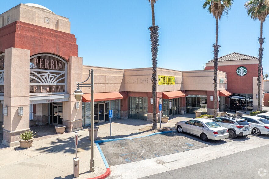1688 N Perris Blvd, Perris, CA en alquiler - Foto del edificio - Imagen 2 de 4