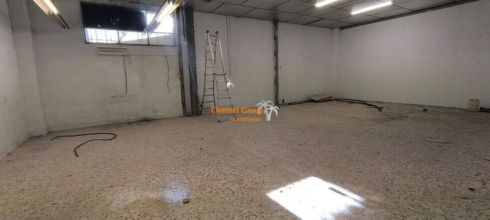 Nave en Elche en alquiler - Foto del edificio - Imagen 2 de 10