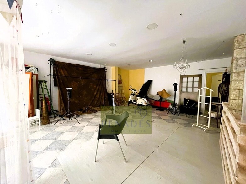 Local en Ontinyent en venta - Foto del edificio - Imagen 2 de 14