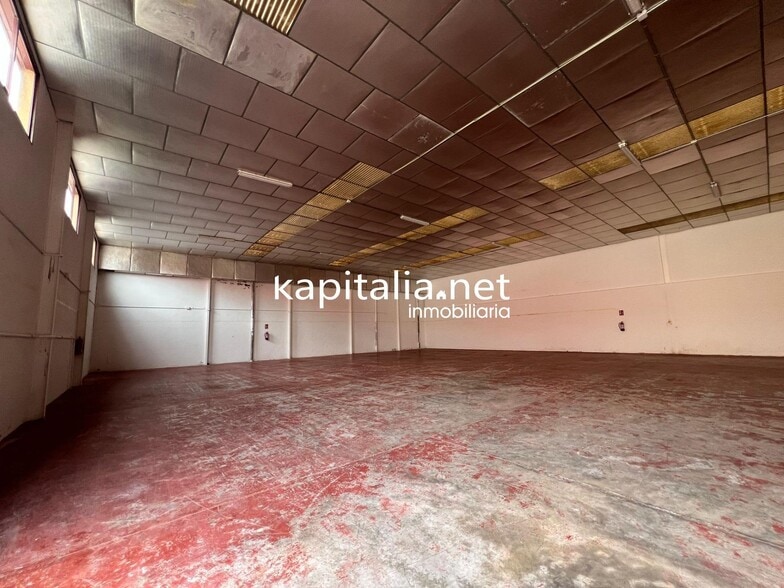 Nave en Valencia de Alcántara en alquiler - Foto del edificio - Imagen 2 de 6