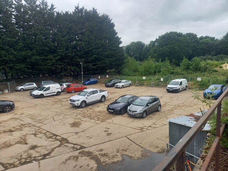 7 Buxton Rd, Coltishall en alquiler - Foto del edificio - Imagen 1 de 7