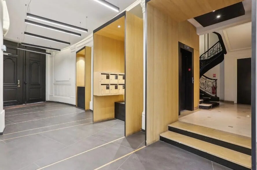 15 Rue La Fayette, Paris en alquiler - Foto del edificio - Imagen 3 de 14