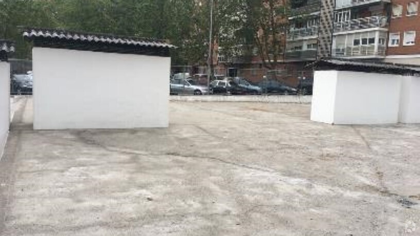 Calle Jacobina, 4, Madrid, Madrid en venta - Foto del edificio - Imagen 3 de 12