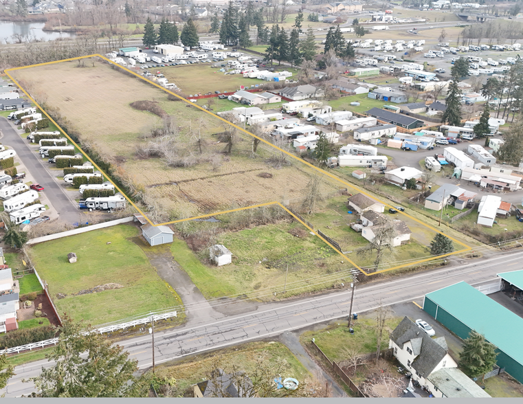 460 N Mill St, Creswell, OR en venta - Foto principal - Imagen 1 de 3