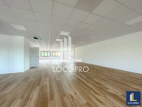 480 Route De Berre, Éguilles en venta Foto del interior- Imagen 1 de 6