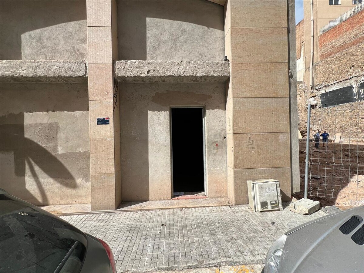 Carrer Orosi, 1, Tarragona, TAR 43004 - Unidad Puerta 03 -  - Foto del interior - Image 1 of 11