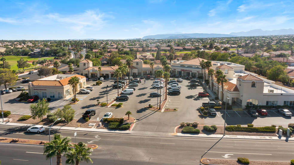 9410-9454 Del Webb Blvd, Las Vegas, NV en alquiler - Foto del edificio - Imagen 3 de 12