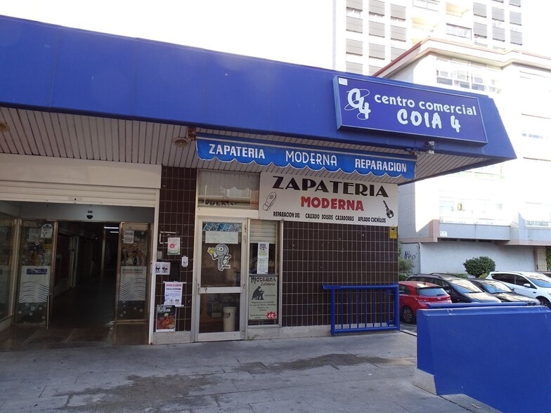 Local en Vigo en venta - Foto del edificio - Imagen 2 de 28