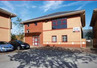 Más detalles de Cliffe Park – Oficina en venta, Morley