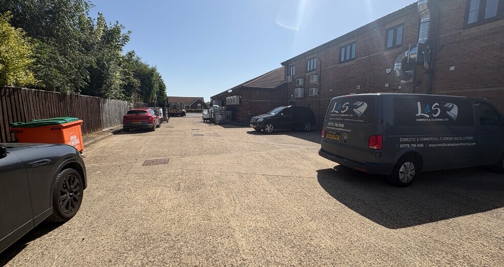 Clover Way, Spalding en alquiler - Foto del edificio - Imagen 3 de 6