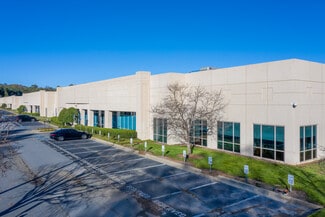 Más detalles de 2405 Commerce Ave, Duluth, GA - Nave en alquiler