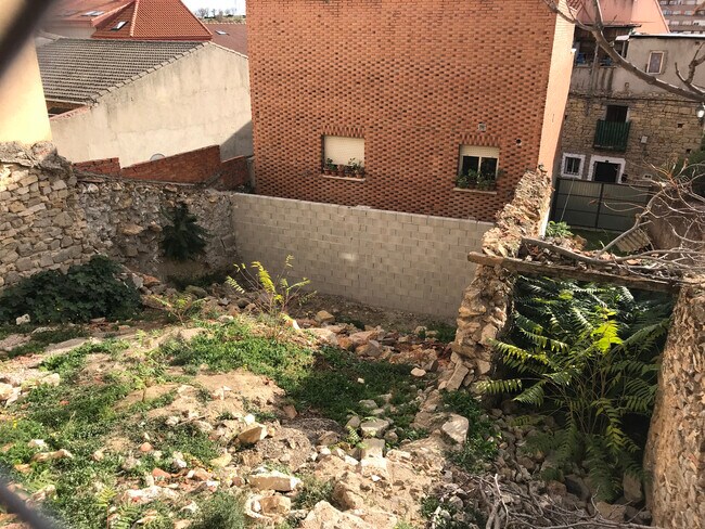 Más detalles de Calle Remolino, 22 - 24, El Molar - Terreno en venta