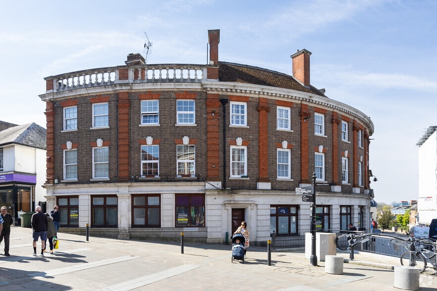 1 Bridge St, Leatherhead en alquiler - Foto del edificio - Imagen 2 de 2