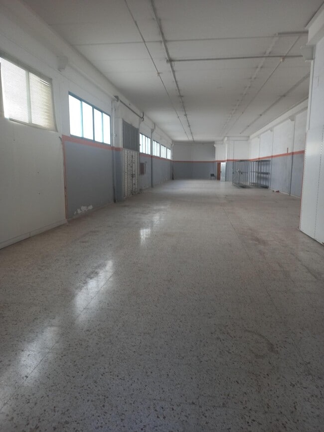 Más detalles de Nave en venta