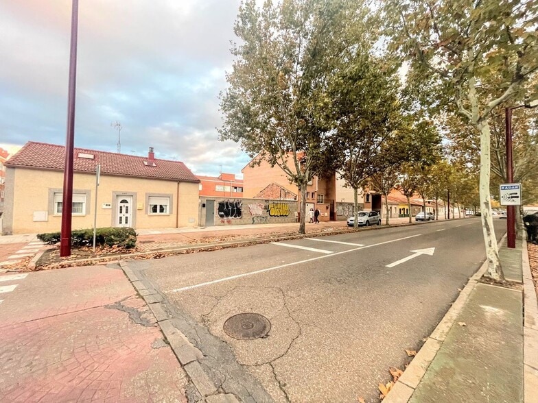 Cañada Real, 107, Valladolid, Valladolid en venta - Foto principal - Imagen 2 de 11