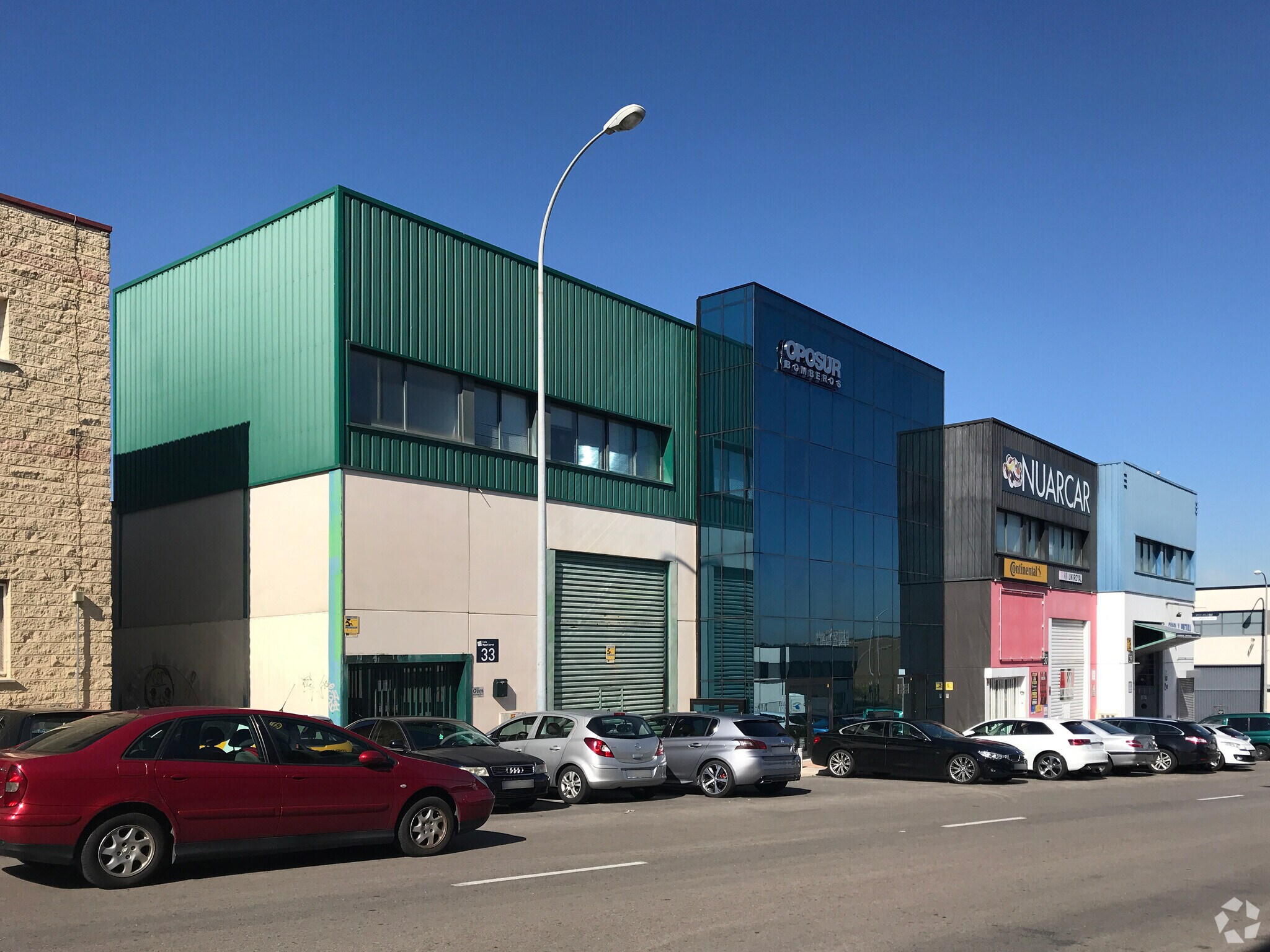 Nave en Fuenlabrada, Madrid en venta Foto principal- Imagen 1 de 3