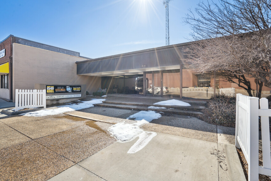 512 Jefferson Street, Waterloo, IA en venta - Foto del edificio - Imagen 3 de 34