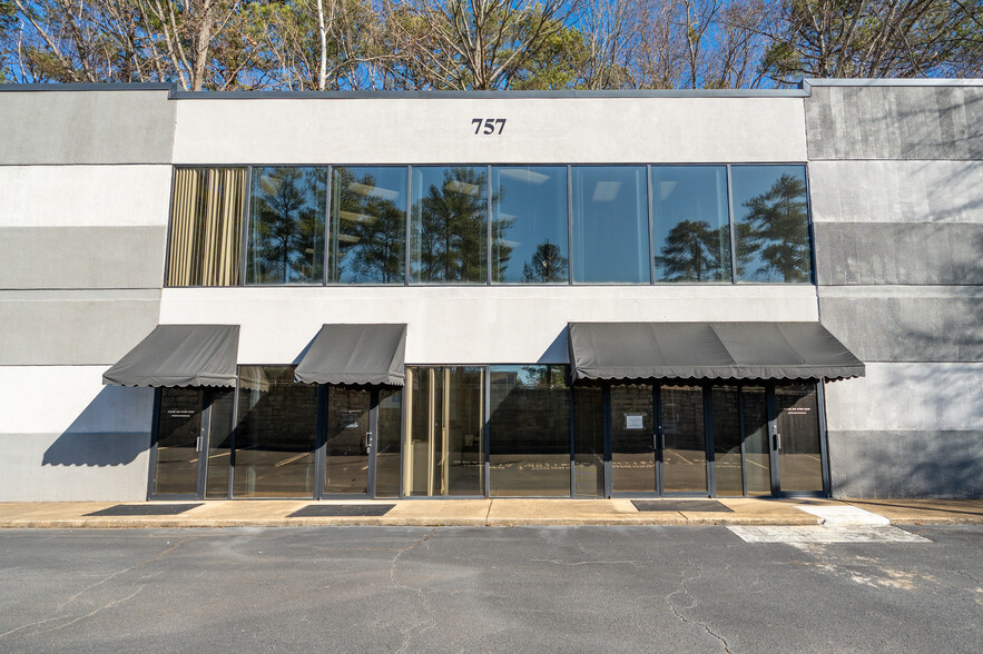 757 Franklin Rd SE, Marietta, GA en venta - Foto del edificio - Imagen 2 de 16